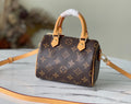 The chic essential